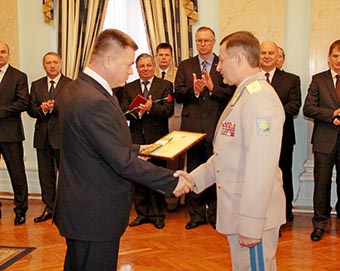 Присвоение воинского звания - Генерал-полковник - Байдаку Юрию Аврамовичу